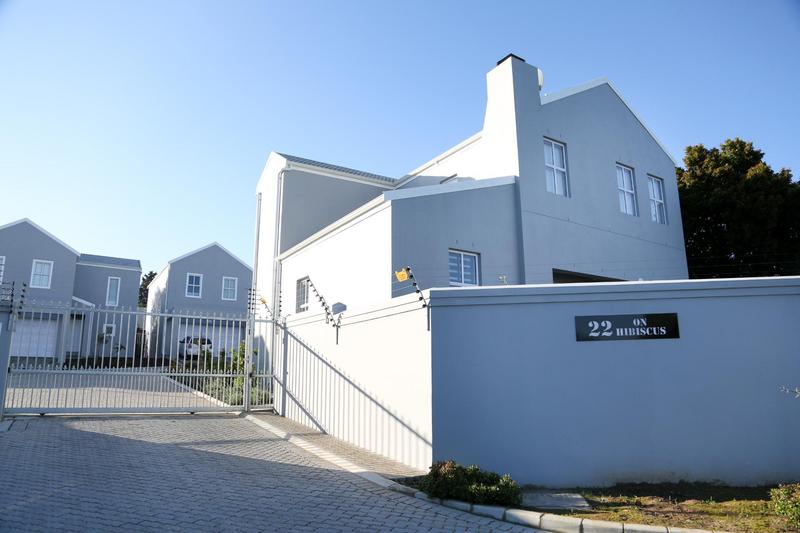 3 Bedroom Property for Sale in Bergsig Western Cape